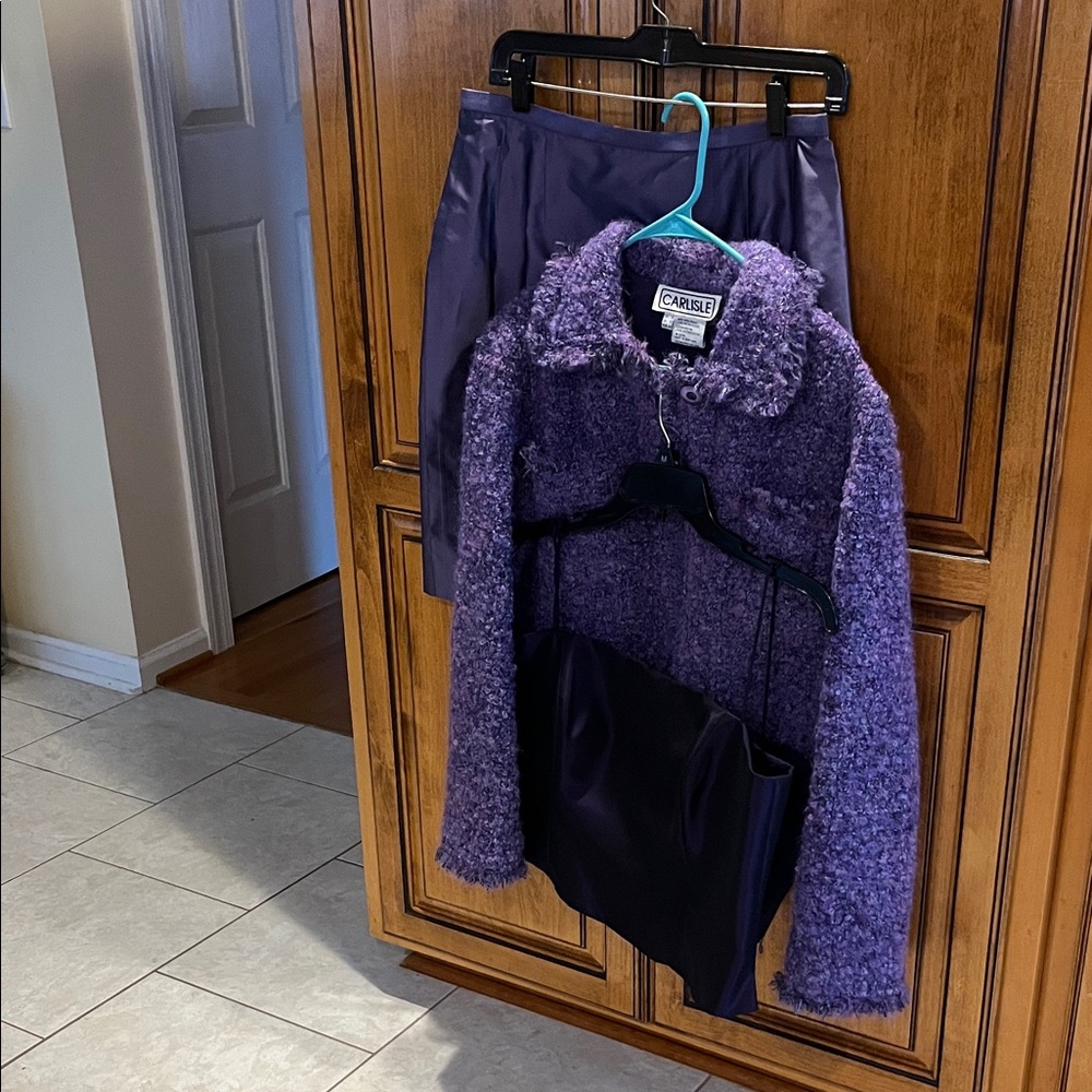 Carlisle  Purple wool Jacket/ Skirt /camisole !!! Hardly worn!selling together!